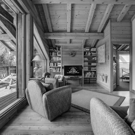 Δωμάτια σε οικογενειακή κατοικία Chalet With Sauna And Outdoor Jacuzzi Σαμονί